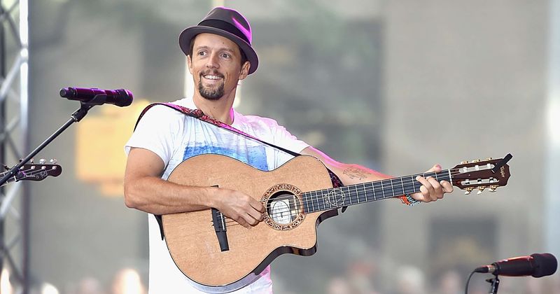 'Look For The Good' Review: Jason Mraz's album is flushed with hope and a Bob Marley-inspired reggae flavour