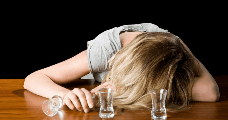 Smoking, divorce and alcohol abuse are biggest drivers of death rate in the US, finds study
