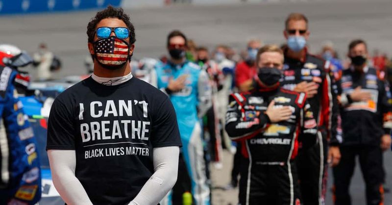 Bubba Wallace’s ‘powerful' pre-race moment from NASCAR lauded as inspiring, Internet hails 'message of unity'