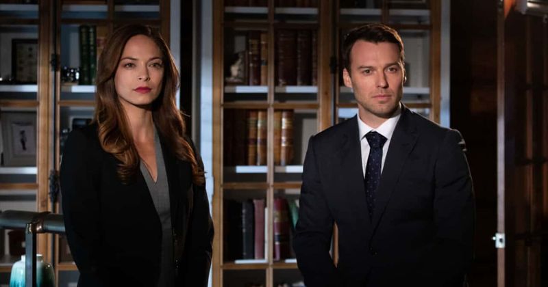 'Burden of Truth' Season 3 Episode 6 Preview: Billy and Joanna have more than just a pregnancy to tackle