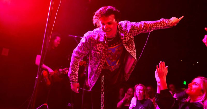 Yungblud gives fans first listen of new song 'The Emperor' on 'The Yungblud Show', raises awareness on BLM