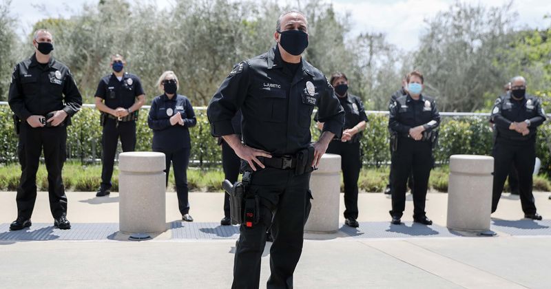 LAPD morale at all-time low amid BLM protests, cops feel vilified and are looking to retire or leave ASAP