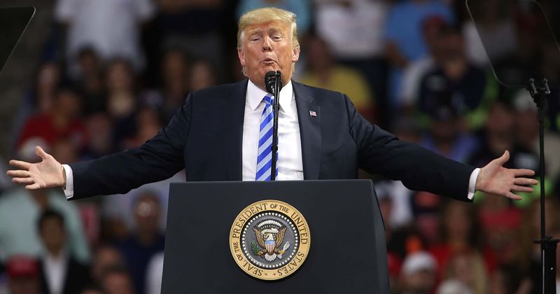 Trump brands himself 'THE LONE WARRIOR!', Internet says he stayed at home 'alone' while real warriors served