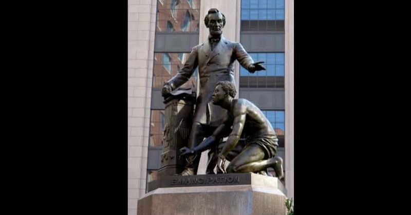Boston to remove Abraham Lincoln statue with kneeling down slave, Angry Internet says 'America erased'