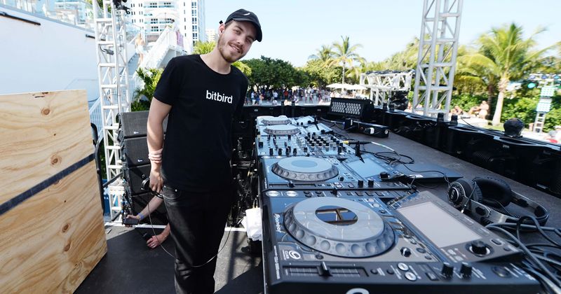 Destination Jam: Our Top 5 San Holo soul-relaxing numbers that will slow your Sunday down