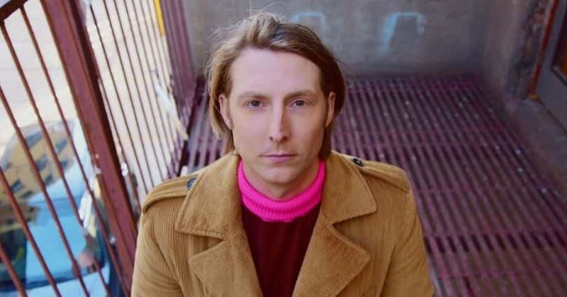 'Class of 98' Review: Eric Hutchinson's alt-rock ode to his formative years is both cinematic and nostalgic