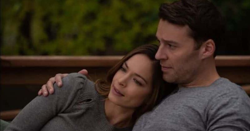 'Burden Of Truth' Season 3 finale reveals a pregnant Joanna, fans demand Season 4: 'Need to see a Jo-illy baby'