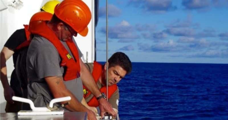 Scientists studying microbes in 'desert' waters of the South Pacific Ocean intrigued by how the organisms adapt