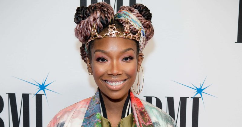 'Rather Be': Brandy delivers excellence on new track, fans say it 'sounds like 20 angels singing'