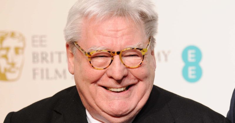 Alan Parker, famed director of ‘Midnight Express’, ‘Bugsy Malone’ and ‘Evita’, dies at age 76
