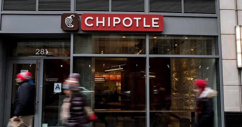 Colorado police officer served Chipotle meal with ‘I can’t breathe’ written on packaging in 'negative targeting'