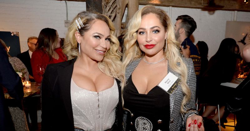 'Darcey and Stacey' loses viewers ahead of its premiere as angry fans say 'showcase respectable women'