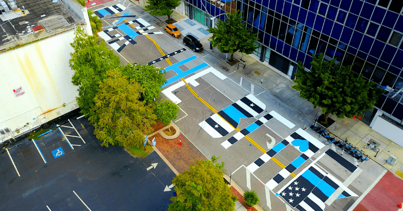 'Back the Blue' mural painted outside Tampa police headquarters in support of law enforcement amid BLM protests