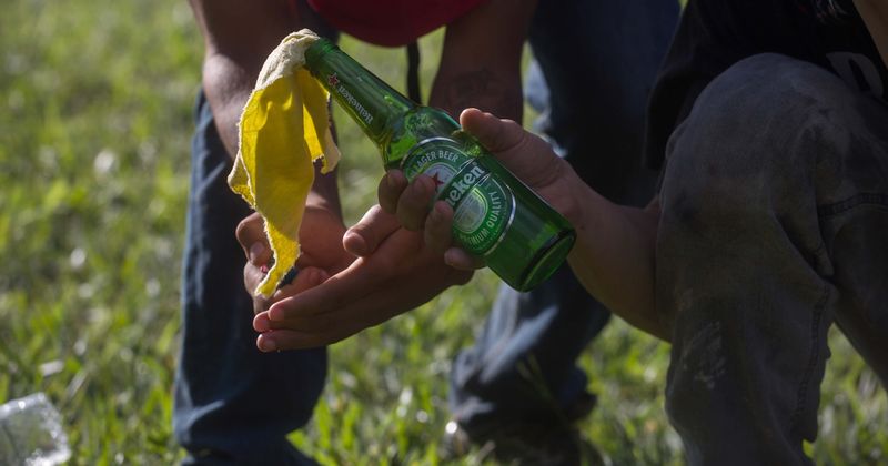 Internet shreds empathy for lawyers who threw Molotov cocktail at cop car, mocks 'moment of madness' defense