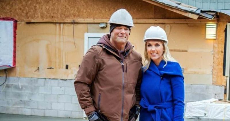 How is Sarah and Bryan's new show 'Renovation, Inc.' different from 'Renovation Island'?