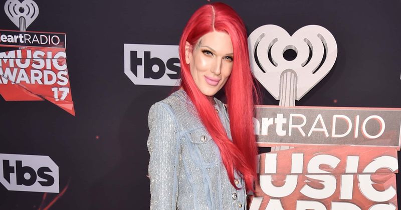 Jeffree Star calls for 'new talented makeup artists', but here's why Internet is warning fans to 'want better'
