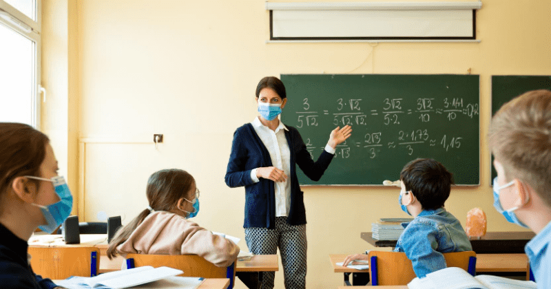 40M teachers, adults living with schoolchildren have 'definite or possible risk factors' for severe Covid-19