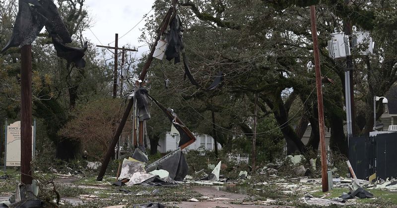 Lousiana Confederate statue torn down by Hurricane Laura weeks after city officials voted to keep monument