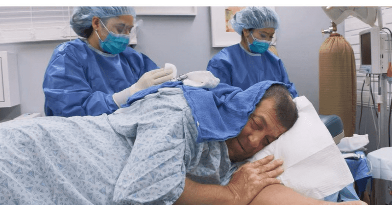 'Dr Pimple Popper': A buffalo hump or lipoma? Paul comes to Dr Lee to get decade-old growth off his back
