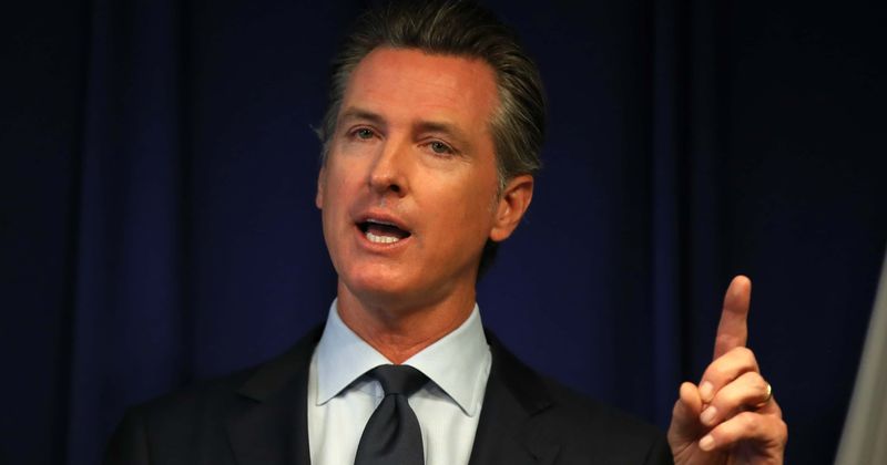 California Governor slammed as 'irresponsible' for allowing inmate firefighters to become professionals