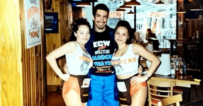 'Darcey and Stacey': Silva sisters reveal working at Hooters allowed them to come out of their shell