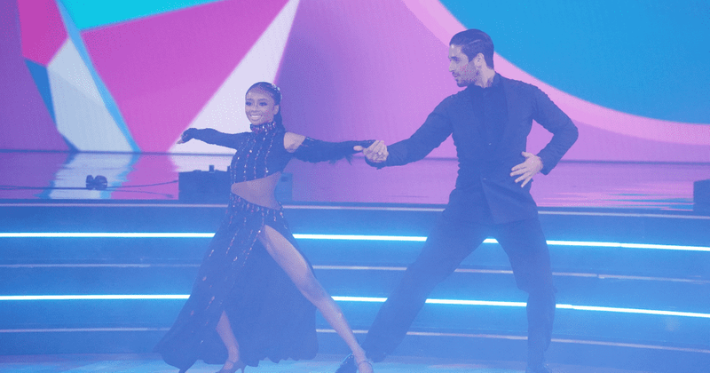 'Dancing with the Stars': Skai Jackson-Alan Bernsten tops leaderboard on premiere, elated fans predict her win