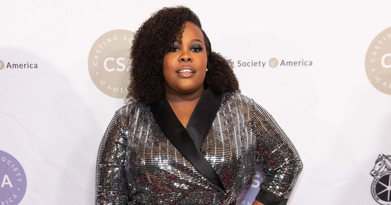 Amber Riley teases single 'BGE' from upcoming EP with cover art, fans say 'want to throw money at it'