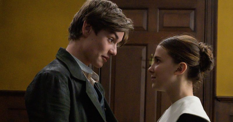 Revisión de 'Enola Holmes': la cuarta pared se rompe, el romance forzado de Millie Bobby Brown y la hermana de Sherlock