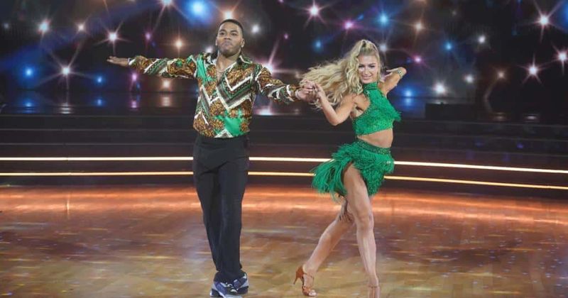 'Dancing With The Stars': Nelly's cha-cha performance has fans saying he dances like dads who embarrass
