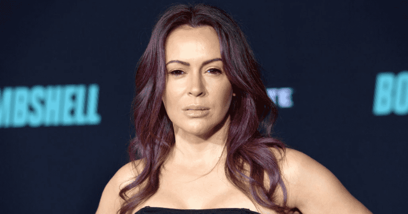 Alyssa Milano slammed for hypocrisy as cops protect actor's house despite her call to 'defund the police'