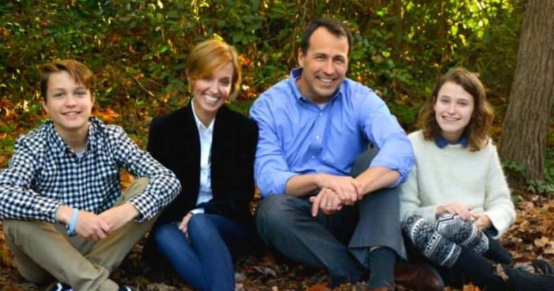 Who is Cal Cunningham's wife Elizabeth? Senator admits to sending sexually-suggestive texts to another woman