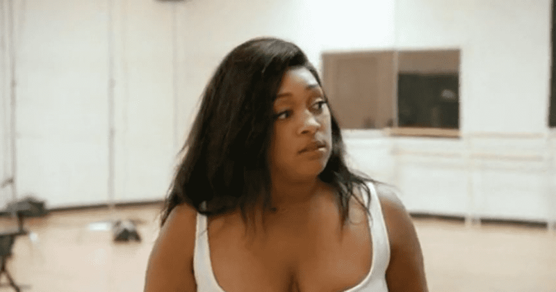 'Bridezillas': Roxanne says 'no chewing gum, no alcohol' for her bridesmaids, fans call her 'fake bougie chick'