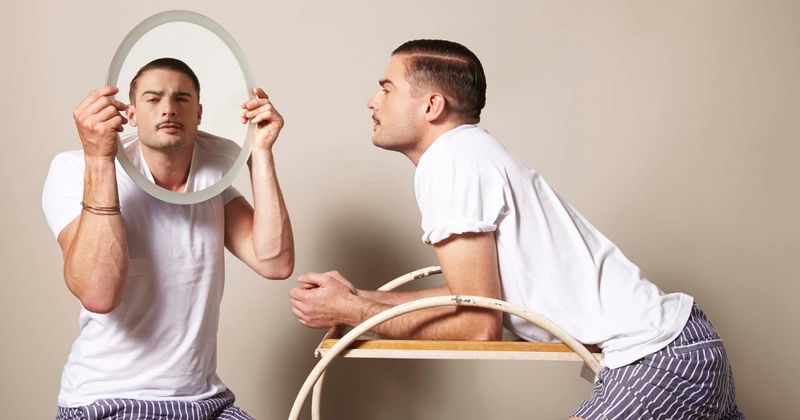 Narcissistic and depressed people are more likely to believe in conspiracy theories: Study