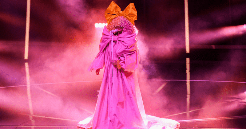 2020 Billboard Music Awards: Sia performs 'Courage to Change', but Internet has 'no idea what the words were’
