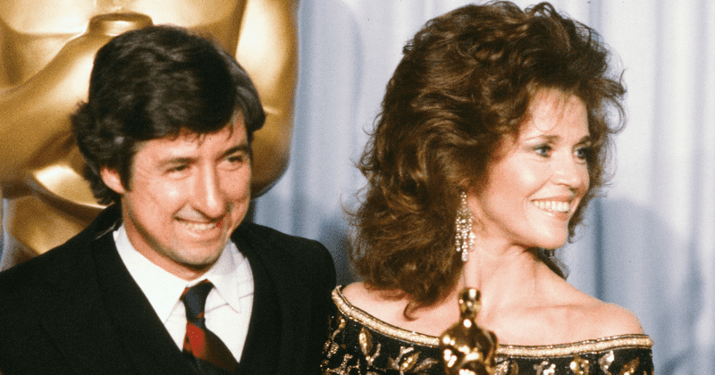 ‘The Trial of the Chicago 7’: Tom Hayden had a 17-year romance with Jane Fonda before he met Barbara Williams
