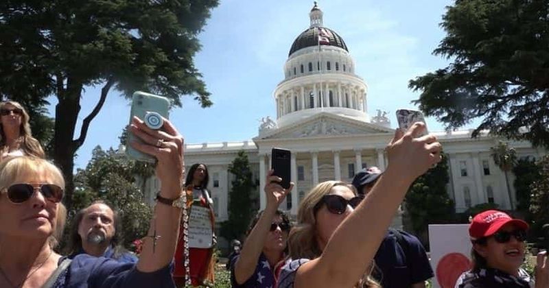 'American Selfie: One Nation Shoots Itself': Release date, plot, trailer and all you need to know about Showtime docu