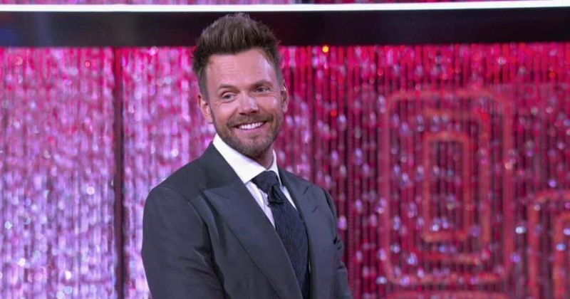 'Card Sharks' Season 2: Fans are loving Joel McHale's hosting skills as they feel he's 'good with this format'