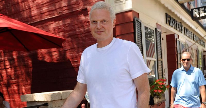 Steve Bing owed Amex $100K and was nearly broke at the time of suicide despite inheriting $600M from grandfather
