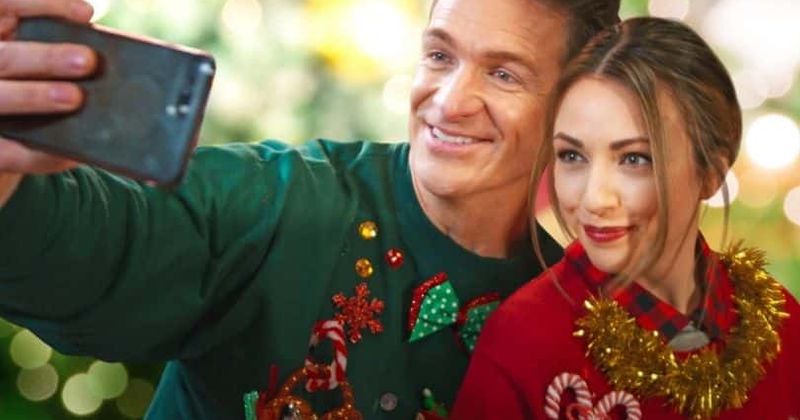 'A Crafty Christmas Romance': Conoce a Nicola Posener, Bradford B. Johnson y el resto del elenco de la película Lifetime Christmas