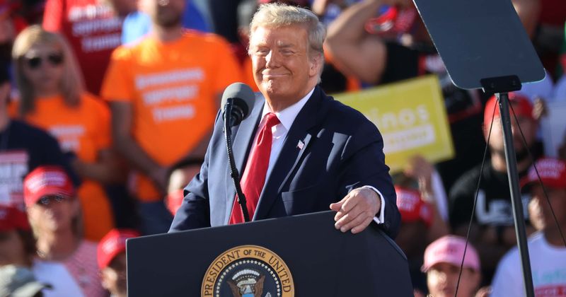 Trump elated as F-16 fires flares, escorts unauthorized plane away from POTUS rally: 'Love that sound'