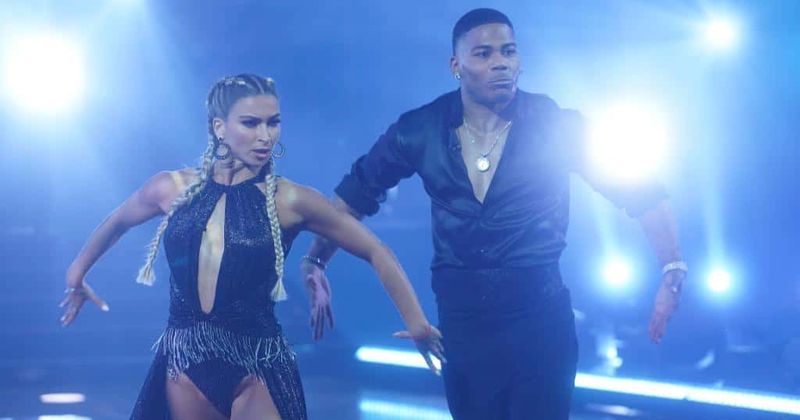 'Dancing With The Stars': Is Nelly using the shirtless card to pull in votes? Fans say this ploy is working