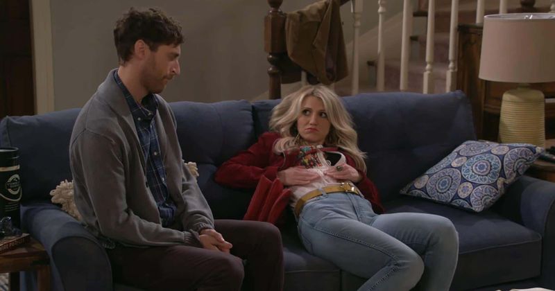 'B Positive' Season 1 Episode 3 Preview: Is there room for romance as Gina moves into Drew's home?