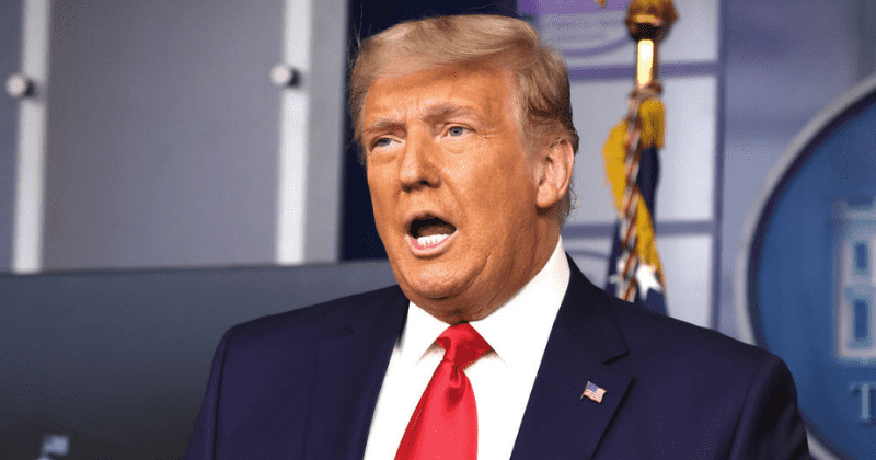 'Weird as s**t': Hot mic catches reporter's shocked reaction post Donald Trump's press briefing to tout Dow record