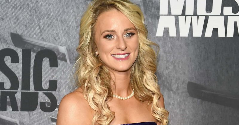 ‘Teen Mom 2’: Leah lets twins go to school amid pandemic and homeschools Ali, viewers call her logic 'flawed'