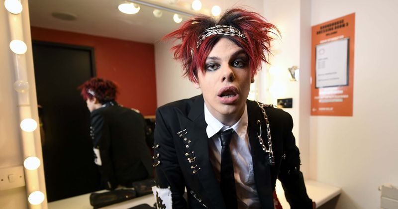 Yungblud 'Weird!': An anthem for current broken generation inspired by electro-punk of the '90s