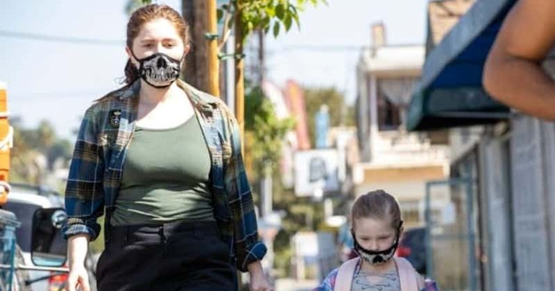 'Shameless' Season 11 Episode 1 Review: Debbie may be a registered sex offender but is that going to stop her?
