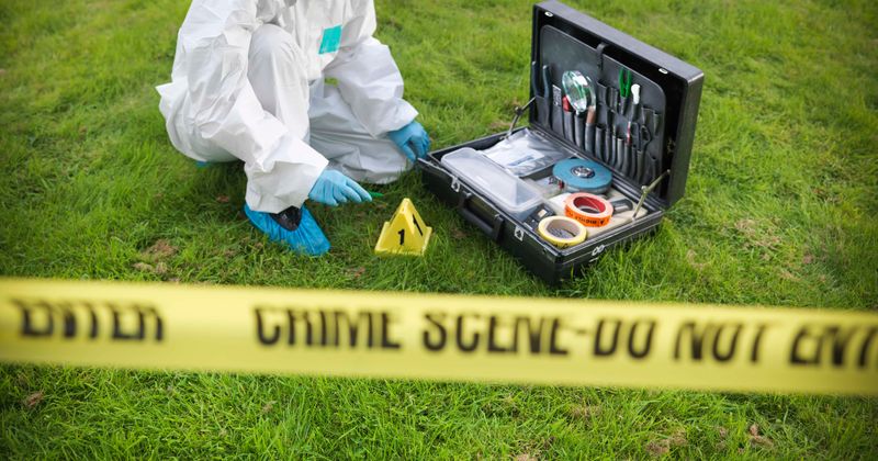 Non-binary school student stabbed mother 118 times, asked emergency services to ‘bring a body-bag’