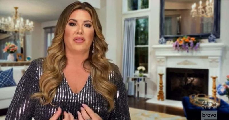 'RHOC': Covid-19 positive Emily Simpson puts family at risk by going maskless, slammed as 'irresponsible'