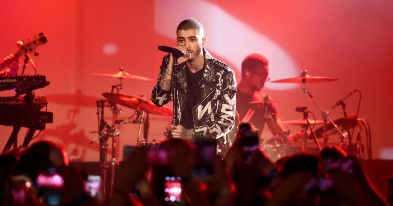 Did Zayn Malik hint about a concert? Singer sends fans into a frenzy over his 'coming' with cryptic stage photo