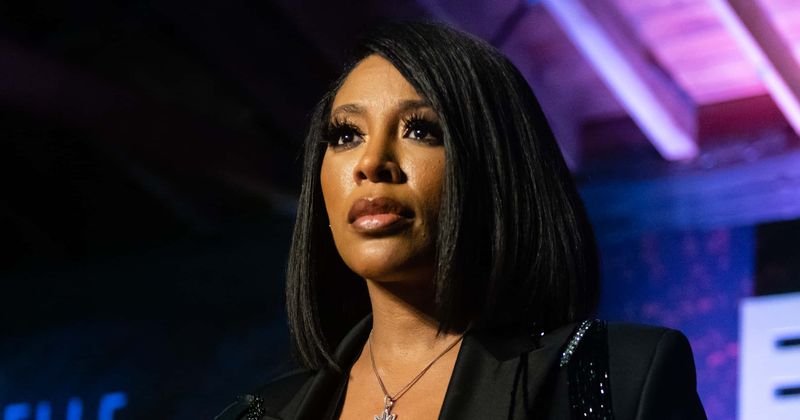 K Michelle or her lookalike? Mysterious viral photo makes fans scratch their heads: 'Who tf is this?'